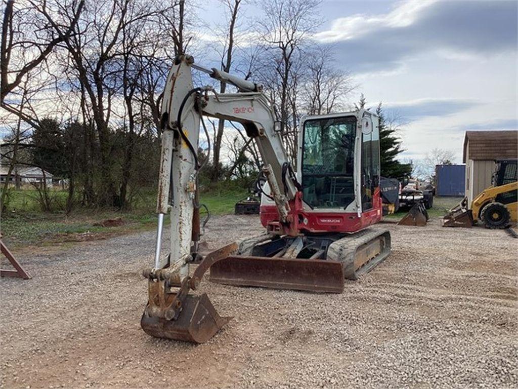 2017 DEERE 50G MINI EXCAVATOR