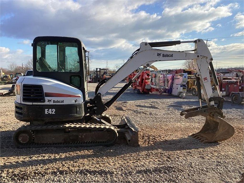 2014 BOBCAT E42 MINI EXCAVATOR