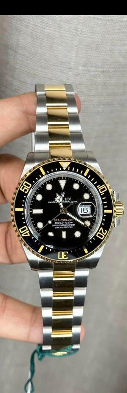 Brand New Two-Tone Rolex Submariner 40mm Comes w/ Box & Papers