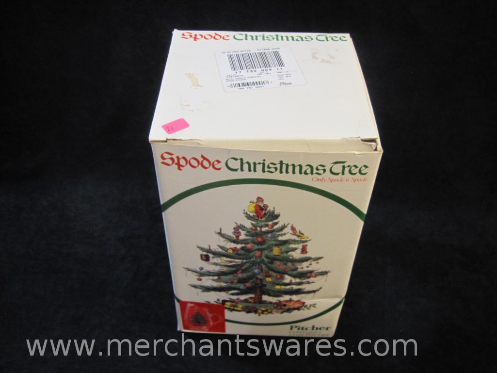 Spode Christmas Tree 2.5 Qt Pitcher in Original Box, 3 lbs 1 oz