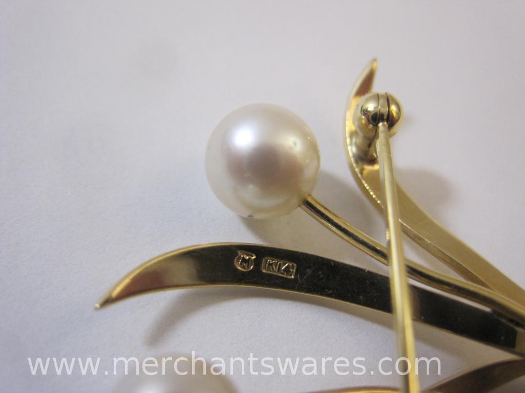 14 KT Gold Pin with Pearls and Single 14 KT Earring in White Gold, 4oz Ship Weight (in display
