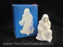 Avon Nativity Collectibles The Innkeeper Porcelain Figurine in Original Box, 1988, 8 oz