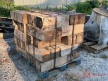 PALLET OF CRIBBING