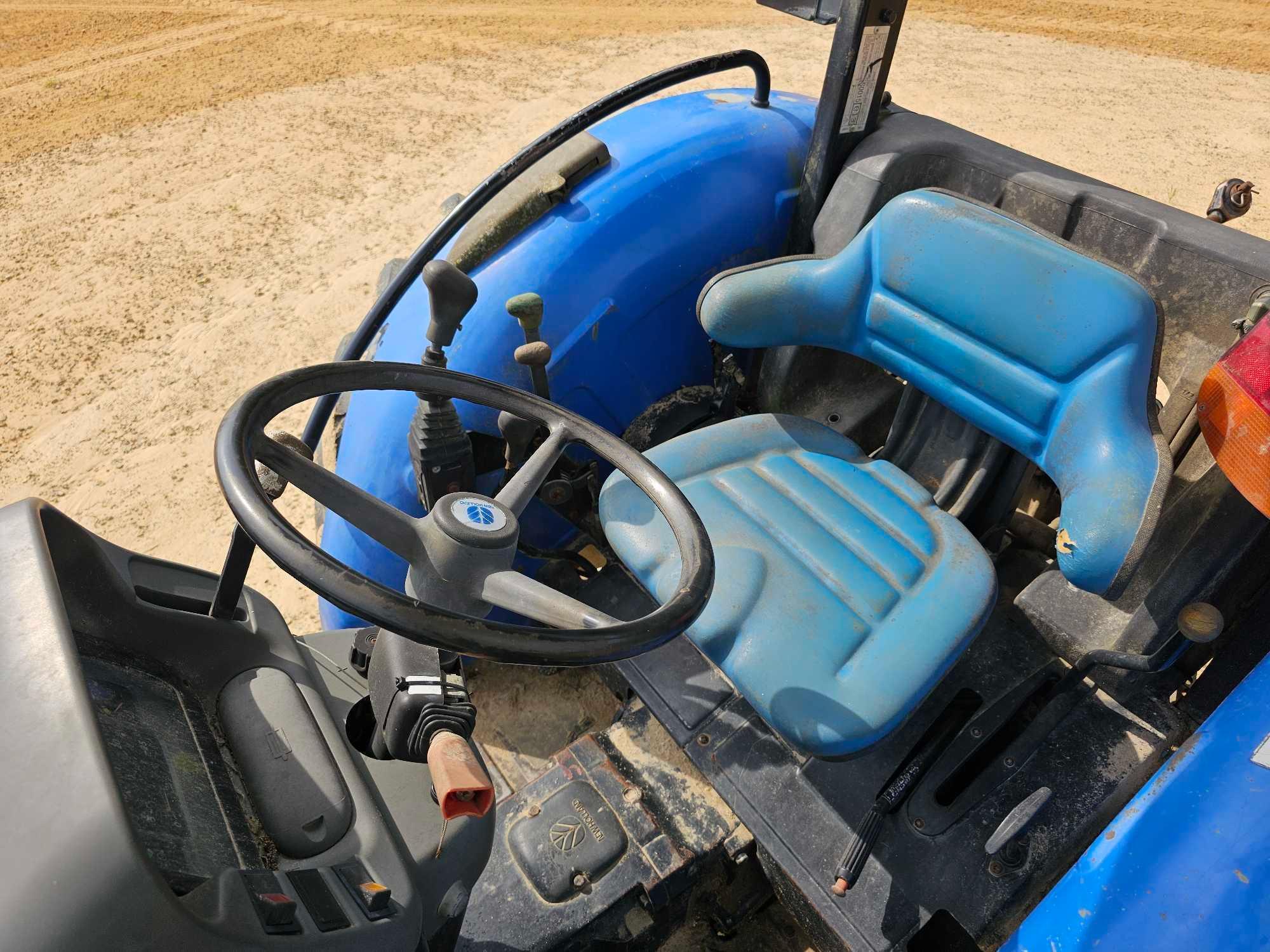 718 - ABSOLUTE - NEW HOLLAND TN75 4WD TRACTOR