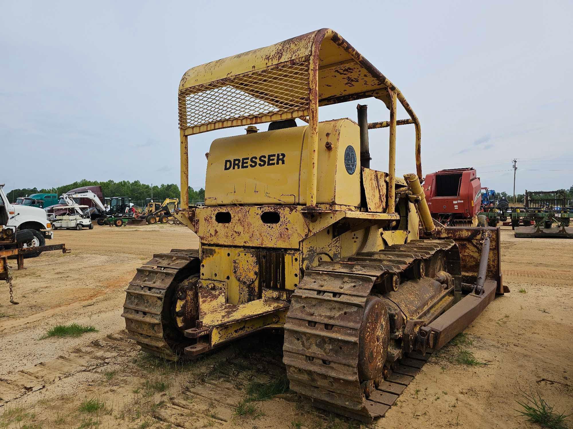 852 - DRESSER TD20B INTERNATIONAL DOZER