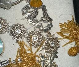 Assorted Unsearched Jewelry Lot