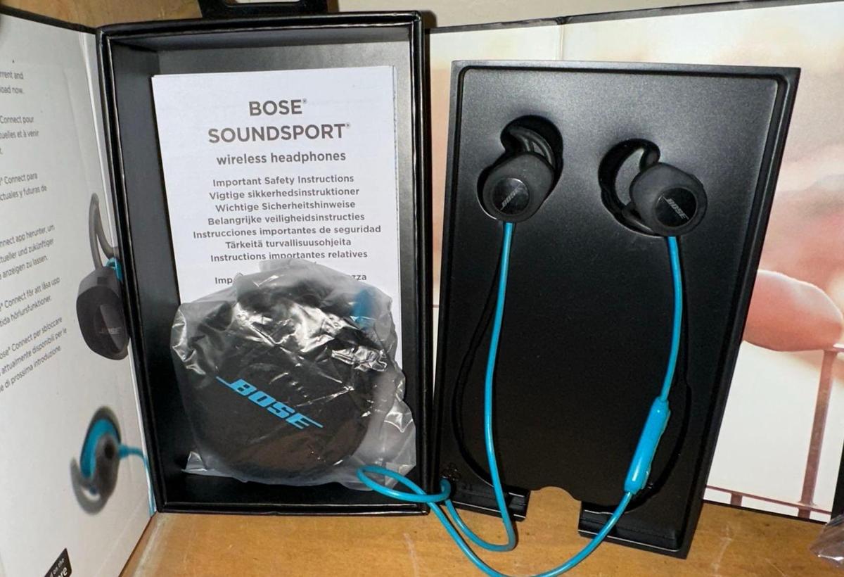 Bose Sound Sport Wireless Headphones