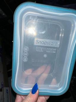 Snapware and other food storage containers