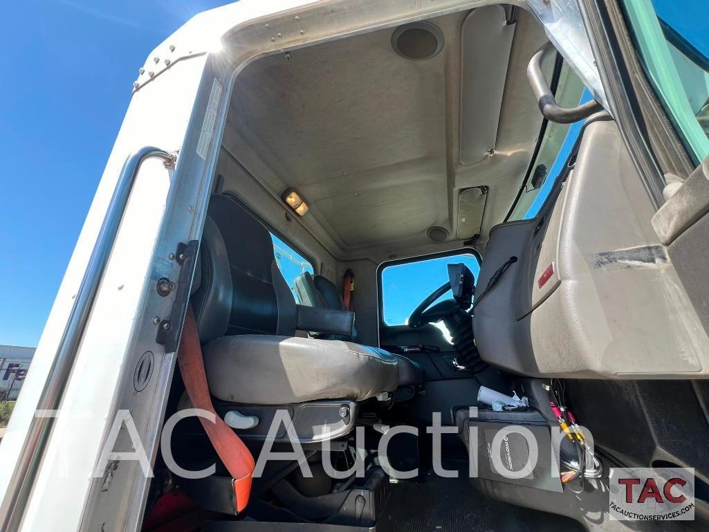 2015 Kenworth T370 S/A Day Cab
