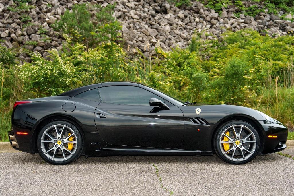 2013 FERRARI CALIFORNIA