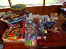 Large Group of Family Oriented Game-See Pics, Yahtzee, Clue, Battleship, Li