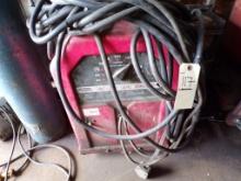 Lincoln Electric AC-225 Arc Welder, Not Tested, Unknown Condition