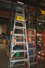 MICHIGAN 10' ALUMINUM STEP LADDER