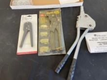 Pittsburgh hand riveter and Pittsburgh crimping tool