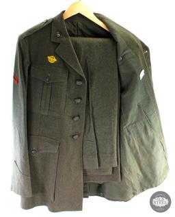 WWII US Marines 2nd Marine Division Uniform - Jacket and Trousers