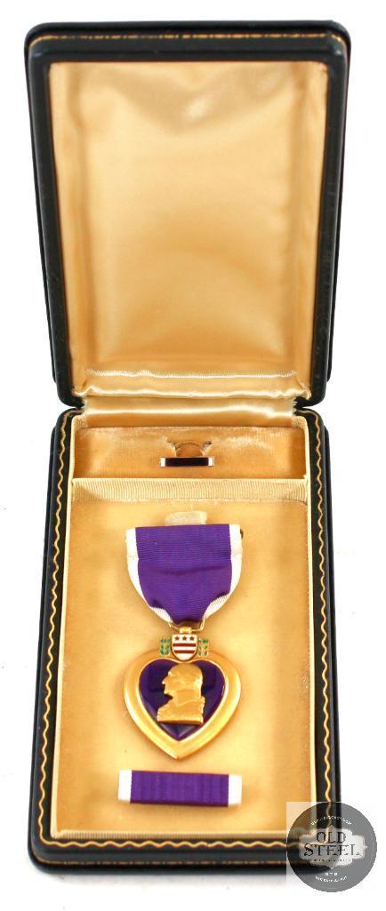 WWII US Purple Heart Medal, Ribbon Lapel Pin in Box