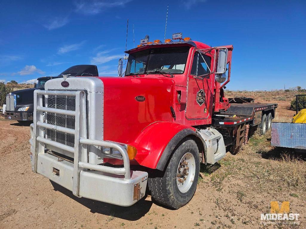 2001 Peterbilt 378 Winch Truck