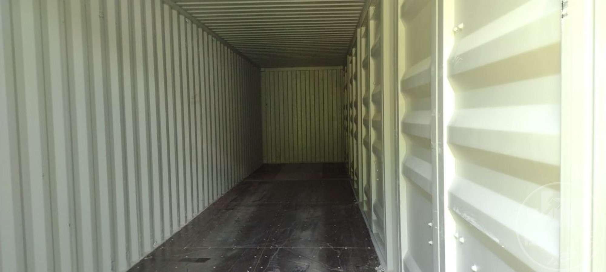 2024 40' CONTAINER SN: LYPU0148131
