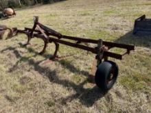 CHISEL PLOW