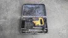 DEWALT 1 9/16"  SPLINE ROTARY HAMMER