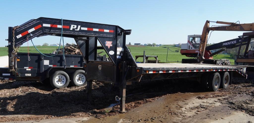 2019 PJ Gooseneck Trailer