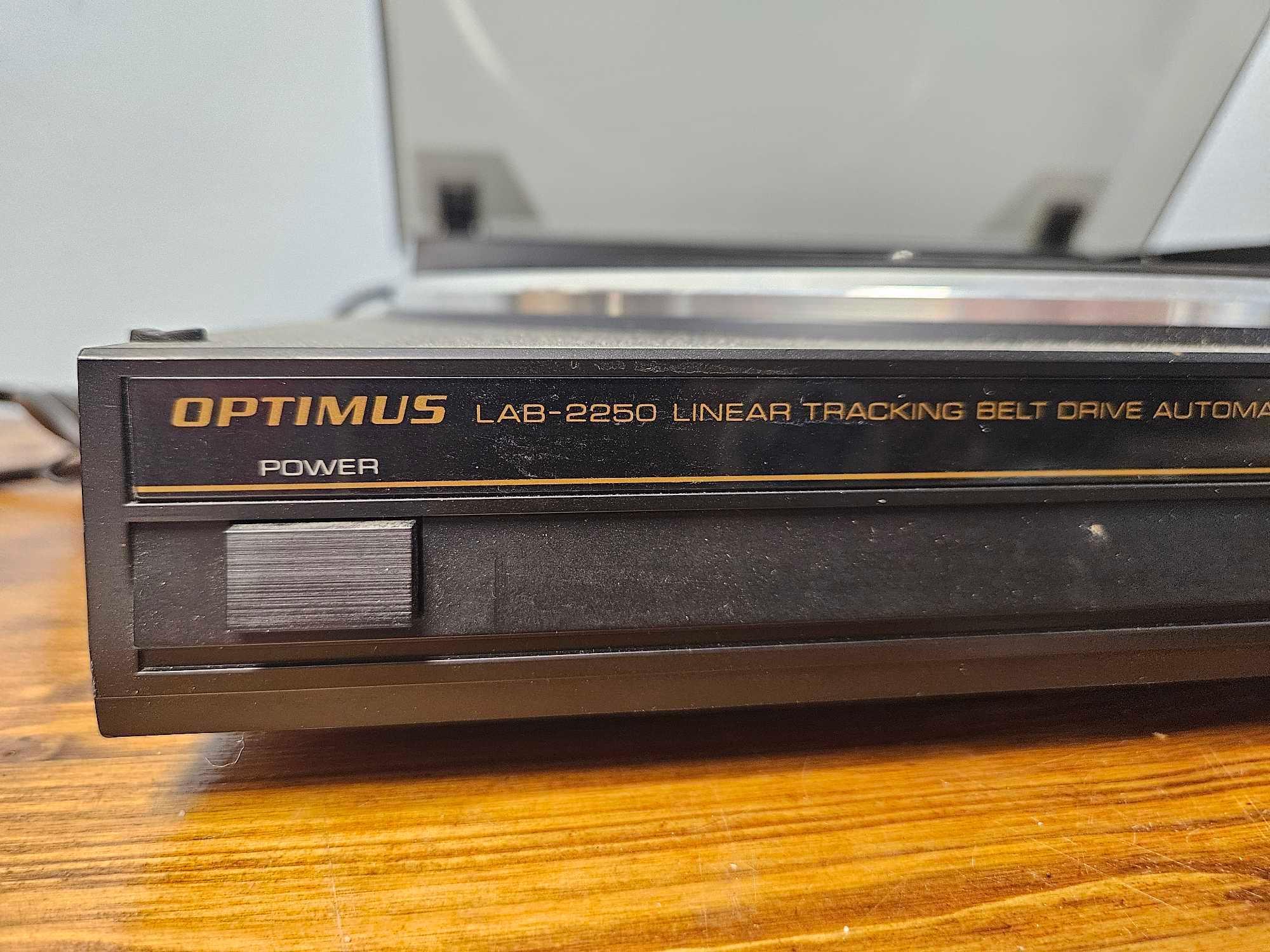 GET YO JAMS ON! OPTIMUS RECORD PLAYER! Turntable model LAB-2250