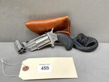 (R) North American Arms PUG .22 Magnum Revolver