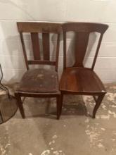 Miscellaneous wooden chairs, wood, and metal folding chairs