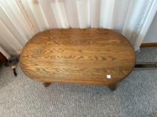 Oak coffee table, very NICE