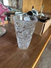 Vintage Diamond Starburst cut leaded crystal vase.......Shipping