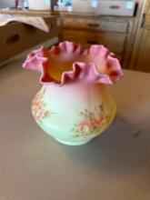 Fenton hand painted Burmese vase.... Nice.......Shipping