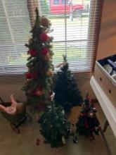Christmas tree decortions etc.
