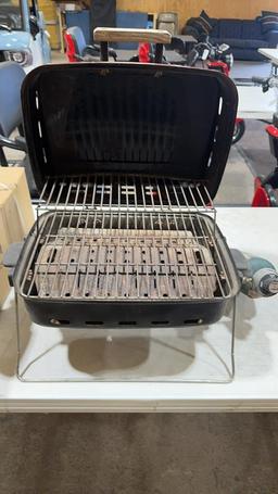 Propane camping grill