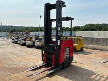 2010 RAYMOND 740 R45TT REACH TRUCK