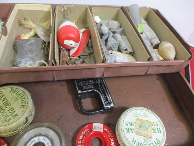 Vintage Tacklebox w/ Contents
