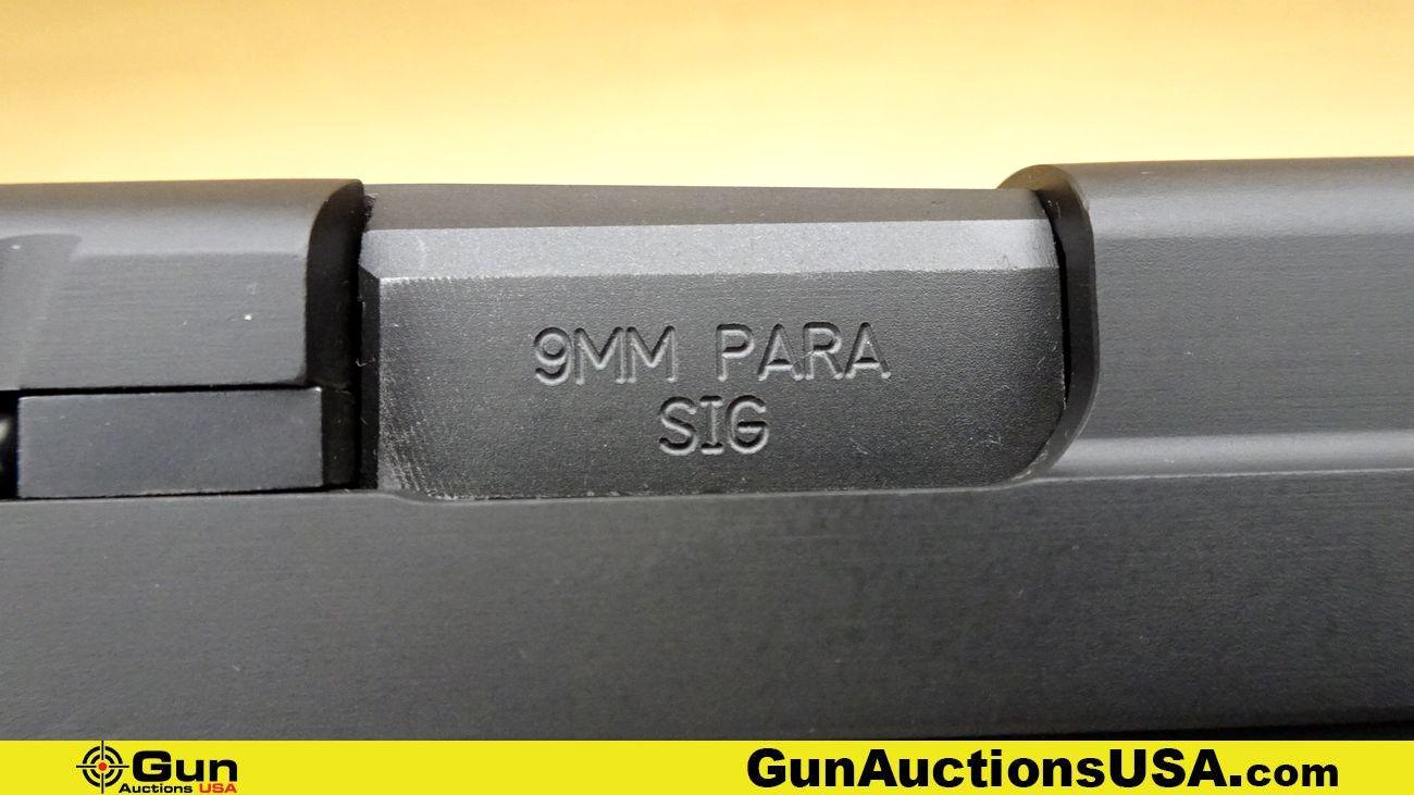 SIG Sauer P226 9MM PARA Pistol. Excellent. 4.25" Barrel. Shiny Bore, Tight Action Semi Auto The P226