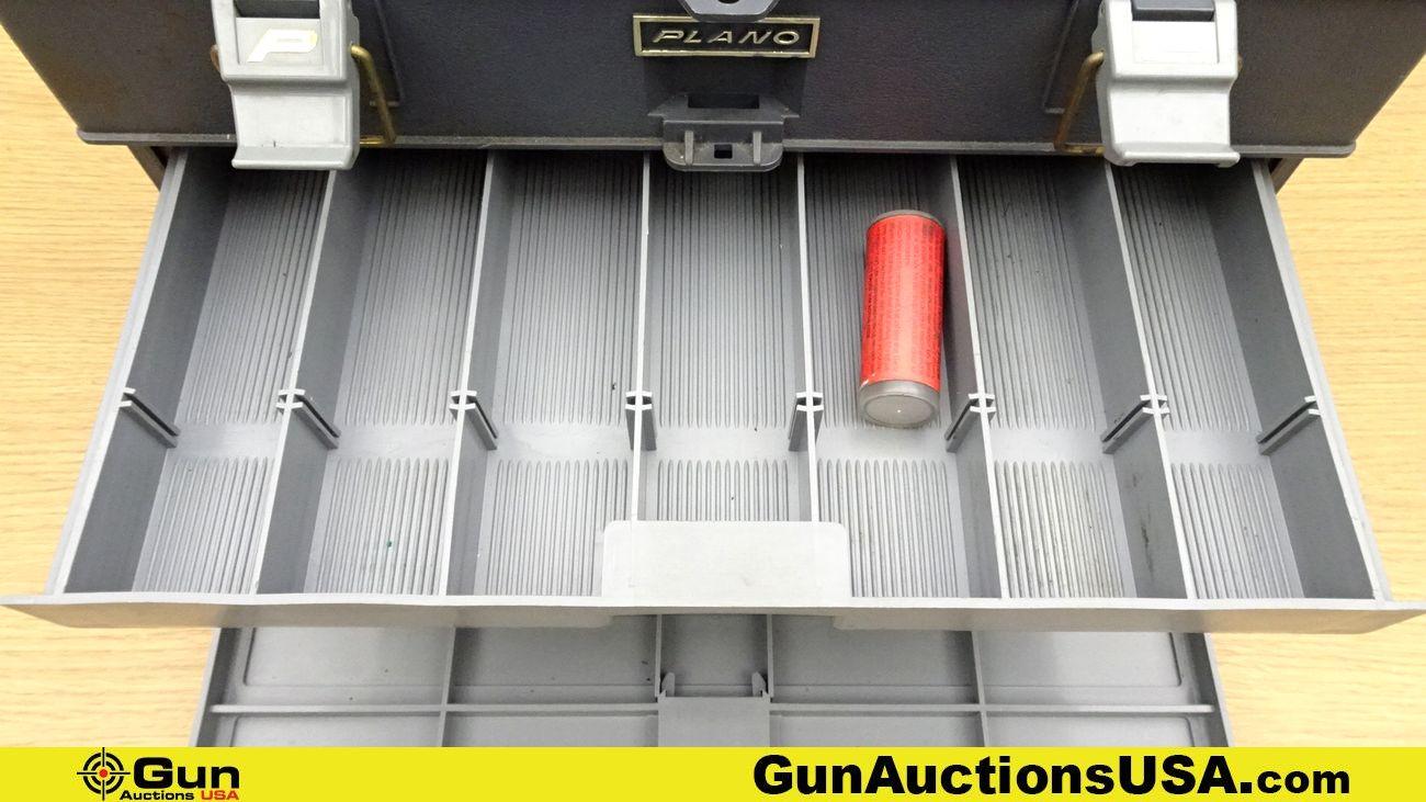 Plano, Weaver, Invector, Etc. Tool Box, Parts, Etc.. Good Condition. Polymer 5 Compartment Tool Box