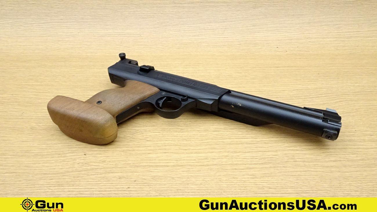 Daisy POWER LINE 777 .177 Pistol. Good Condition. Pellet Features a Matte Black Finish Overall, Fron