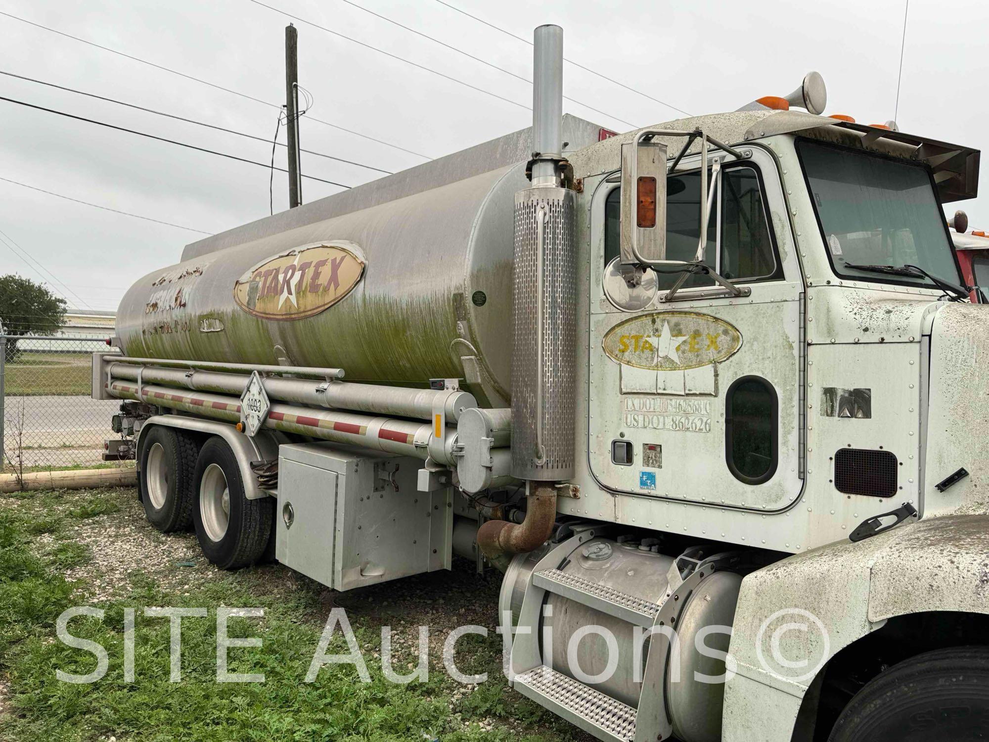 2004 Peterbilt 385 T/A Fuel Truck