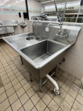 One Compartment Sink with Drainboard