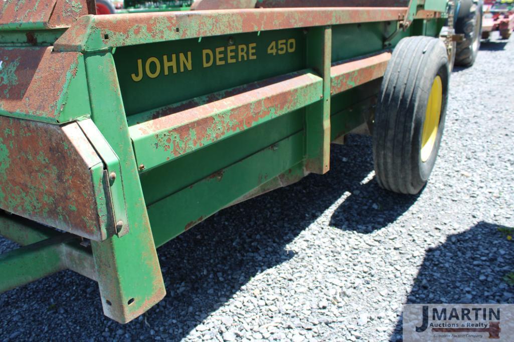 JD 450 hydra push manure spreader