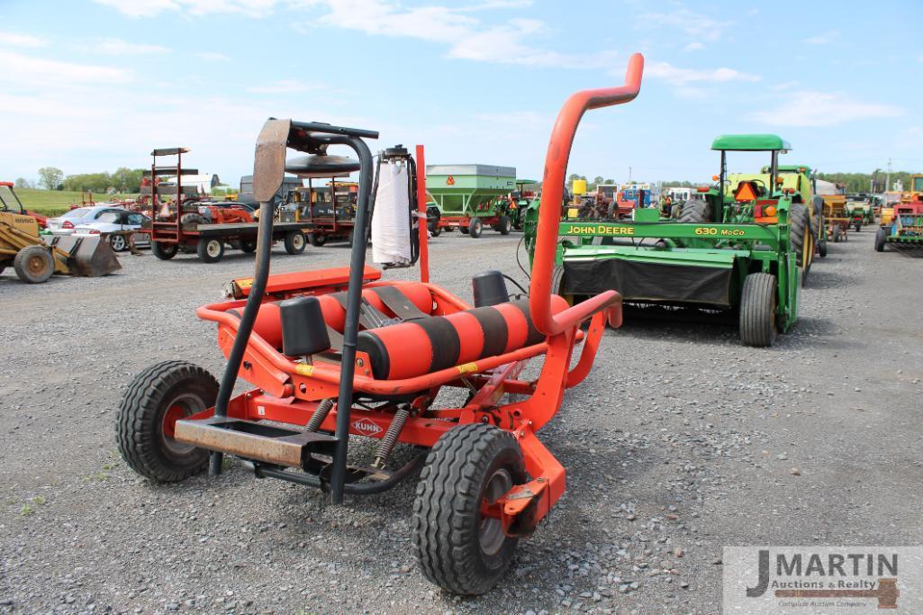 Kuhn RW1400 bale wrapper