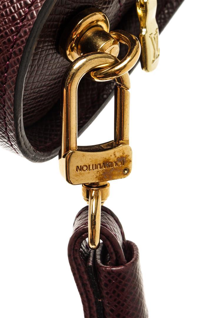 Louis Vuitton Burgundy Taiga Leather Baikal Clutch