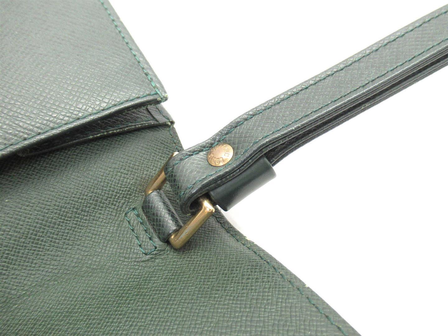 Louis Vuitton Green Epi Leather Clutch