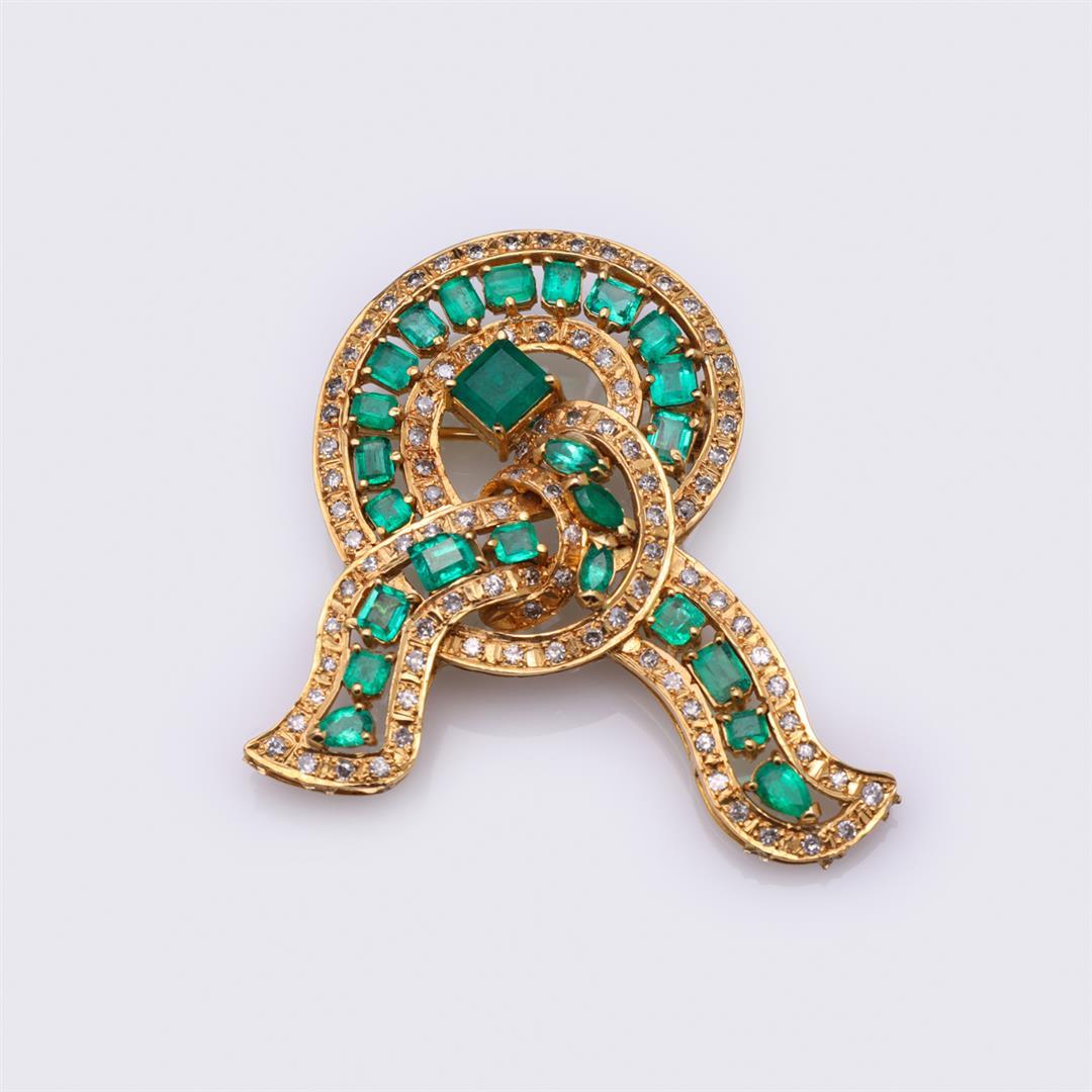 Vintage 18K Yellow Gold Ribbon Brooch with Emeralds & Diamonds