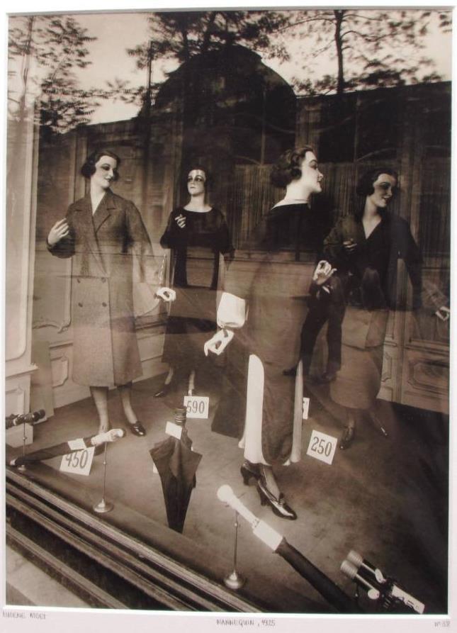 Eugene Atget Eugï¿½ne Atget Magasin Avenue des Gobelins 1925