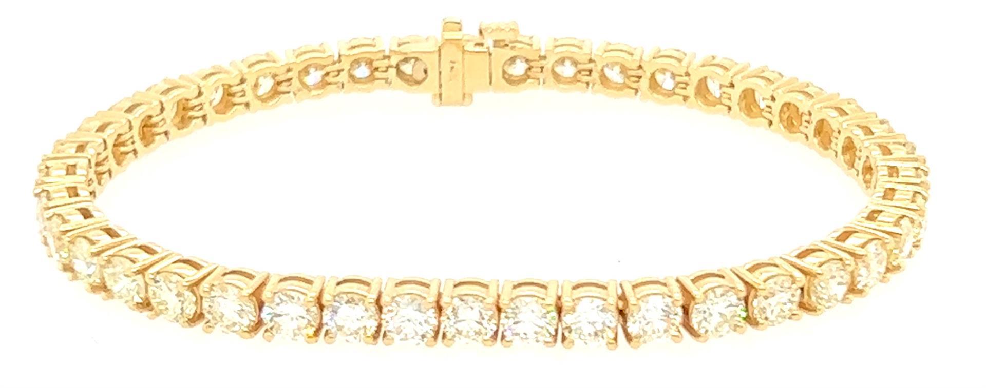 10.89 ctw Diamond Tennis Bracelet - 14KT Yellow Gold