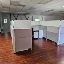 6 OFFICE CUBICLES