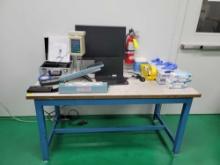 CLEANROOM WORKSTATION