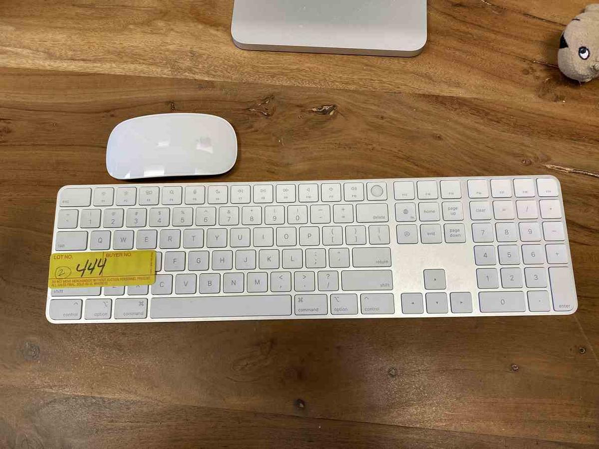 Apple Keyboard & Mouse